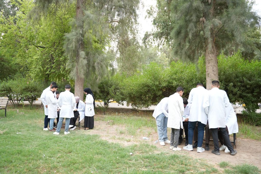 طلبة الصحة2